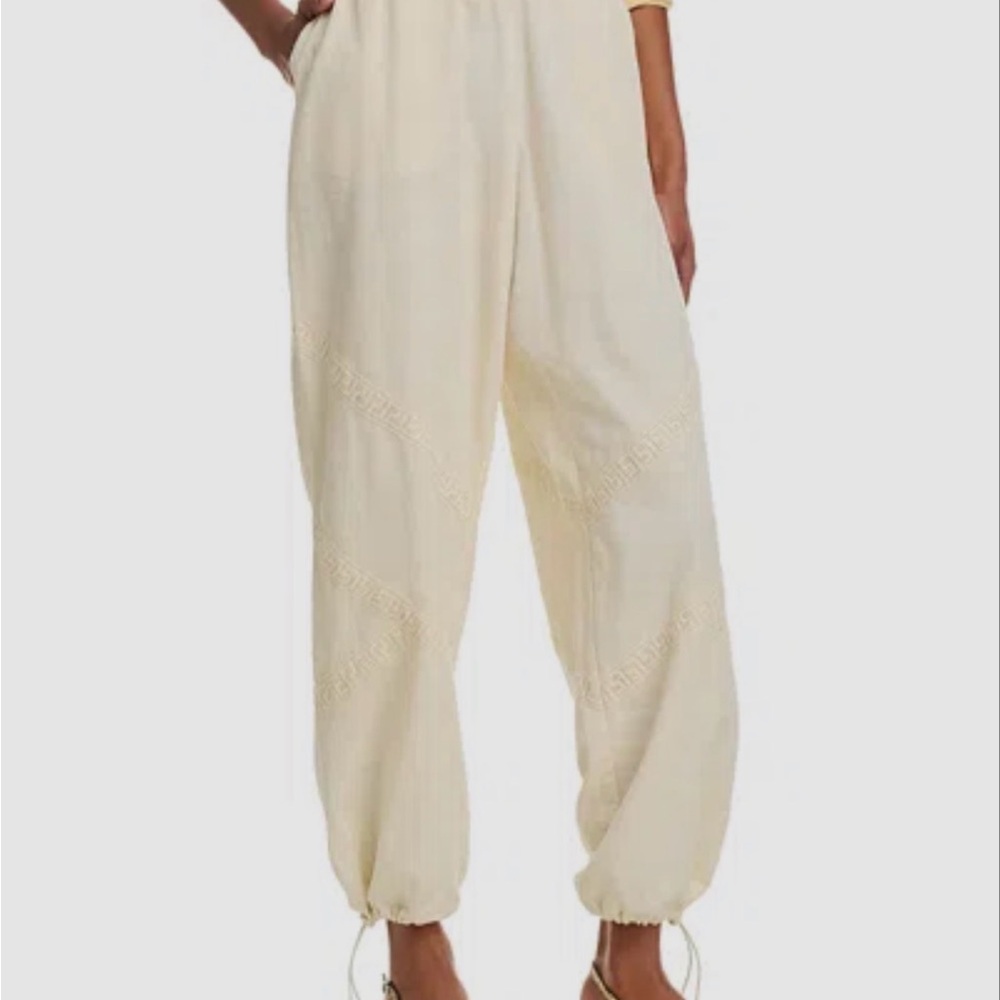 Aqua Off-White Cropped Pants